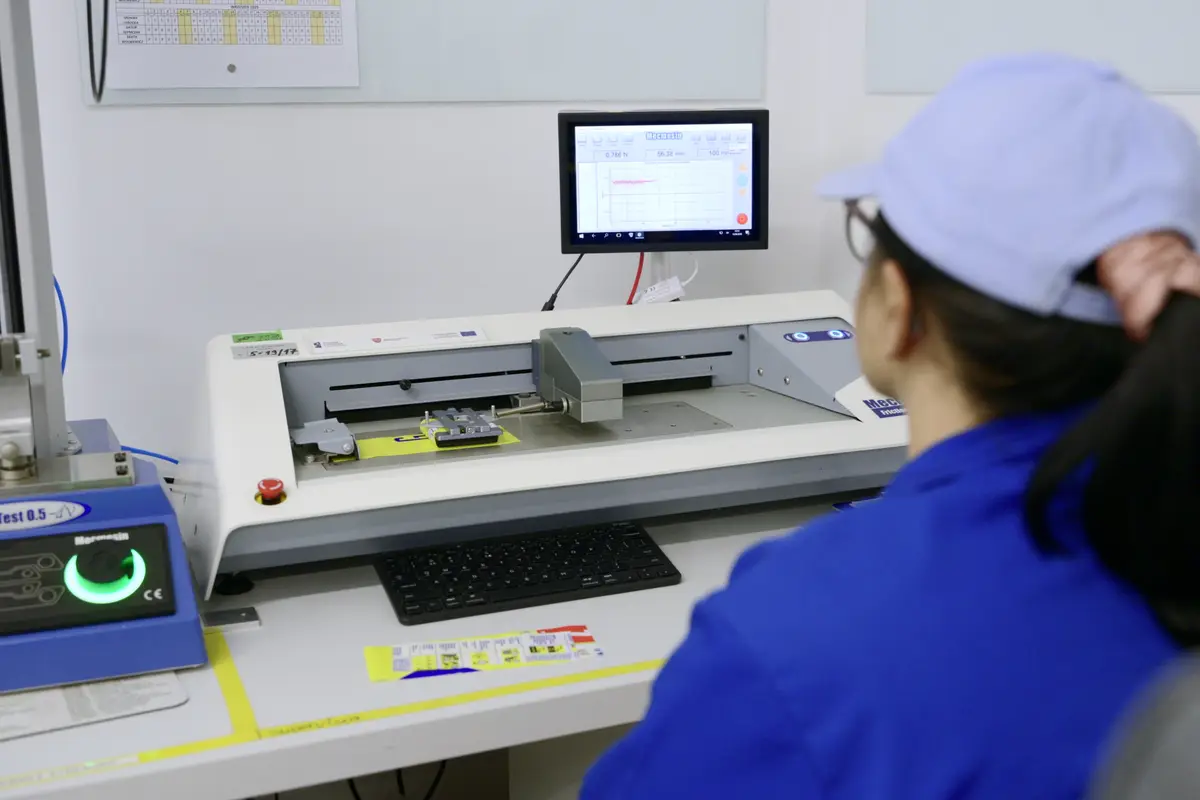 Laboratorium kontroli jakości Kablonex
